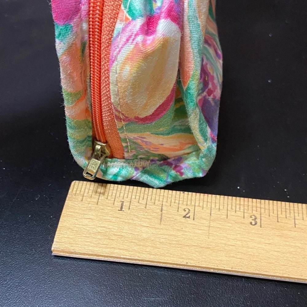 Vintage Floral Multicolor Women's cosmetics case